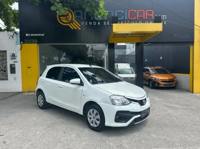 Toyota Etios X 1.3 Flex 16V 5P Mec. 2018