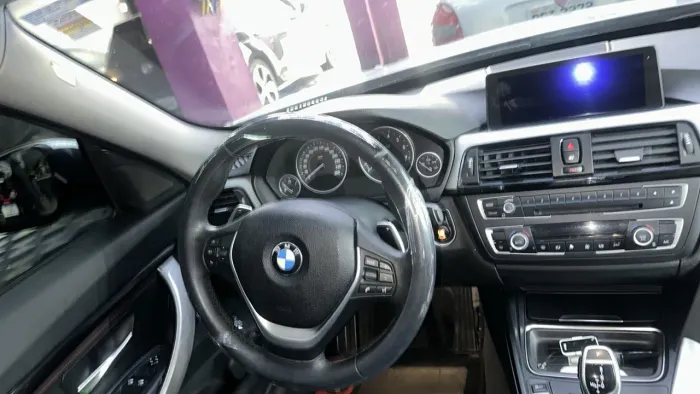 BMW 320I A GT Sport 2.0 Turbo 16V 184cv 5P 2015