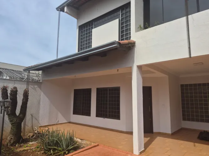 Sobrado à Venda - Setor Marechal Rondon | Goiânia - GO