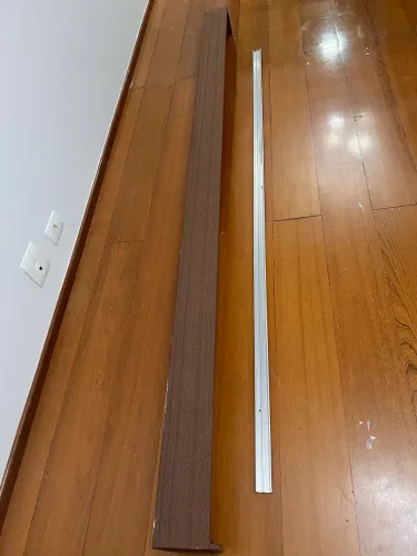 Acabamento de trilho de cortina 