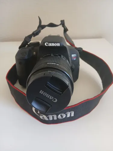 Canon EOS Rebel T5i