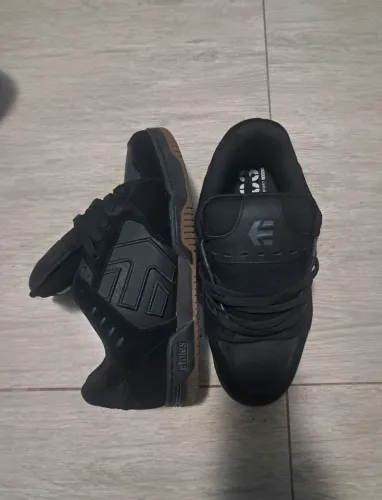 Etnies Faze
