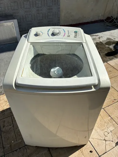 Máquina de lavar Eletrolux 12 kg