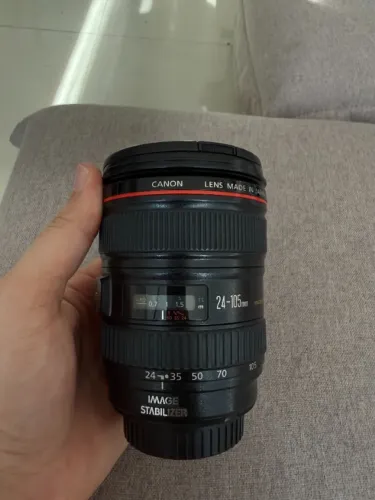 Canon EF 24-105mm f/4L IS USM - EXCELENTE (Com foco automatico)