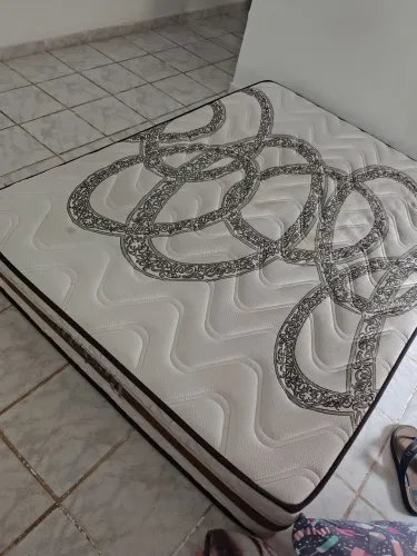 Vendo colchão de espuma de casal
