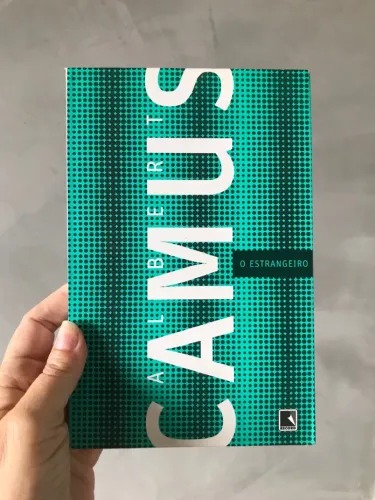 Livro O Estrangeiro