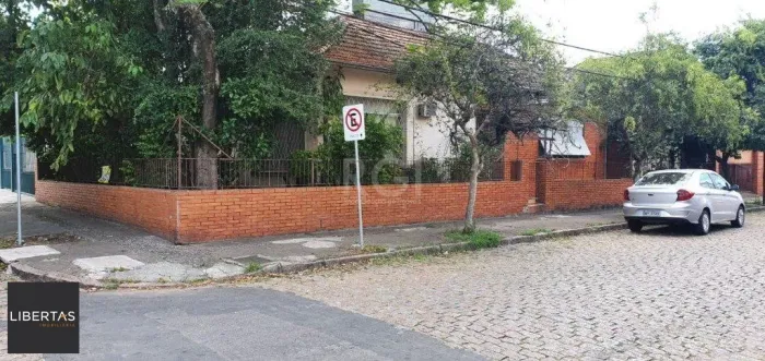 Terreno à venda Passo da Areia Porto Alegre/RS