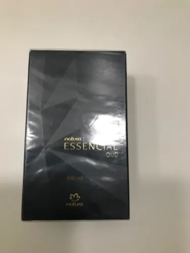 Perfume Essencial Oud (Masc) - Novo
