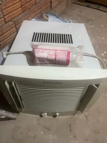 Vendo ar condicionado