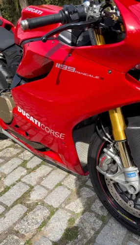 Ducati Panigale 1199 S