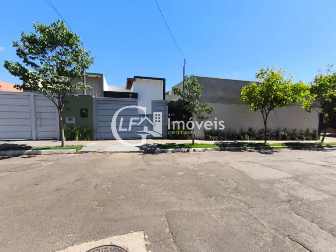 Imperdível casa à venda em Campo Grande-MS, bairro Santo Antônio: 3 quartos, 3 suítes, 2 s