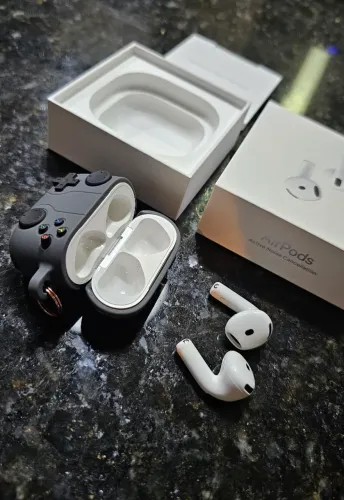 Air pods 4 com cancelamento de ruído