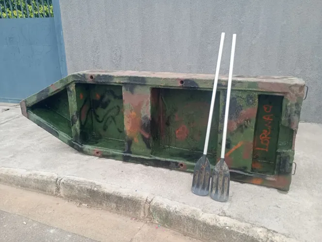Barco de fibra de vidro