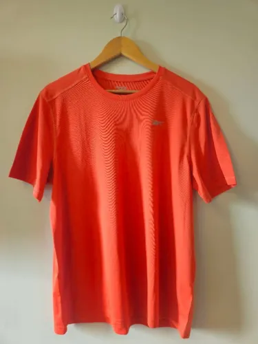 Reebok  - camiseta e shorts