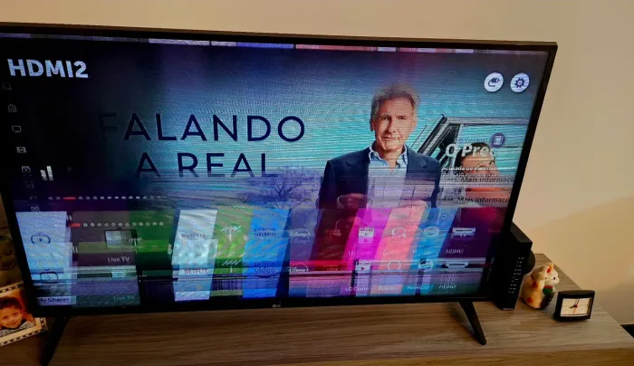 Tv SMART LG COM DEFEITO
