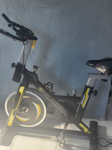 Bicicleta ergometrica wct fitness