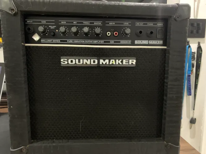 Amplificador de Guitarra 20w