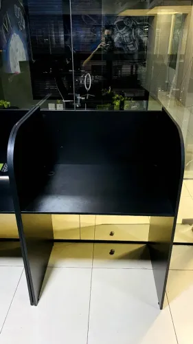 10x Baias/Balcões de trabalho para Escritório