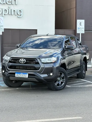 Toyota Hilux CD SR 4X4 2.8 TDI Diesel Aut. 2024