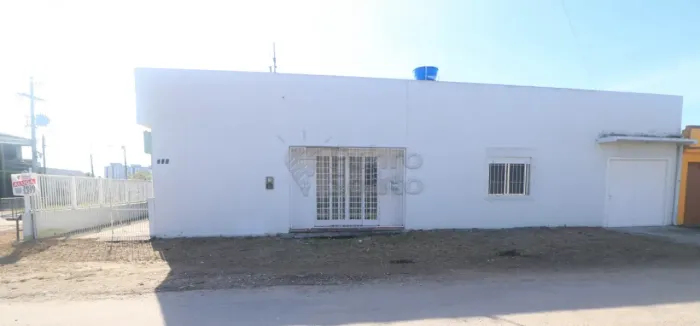 Casa com Piscina e Espaço Gourmet no bairro São Gonçalo - Conforto, Lazer e Excelente Loca