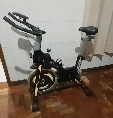 BICICLETA SPINNING