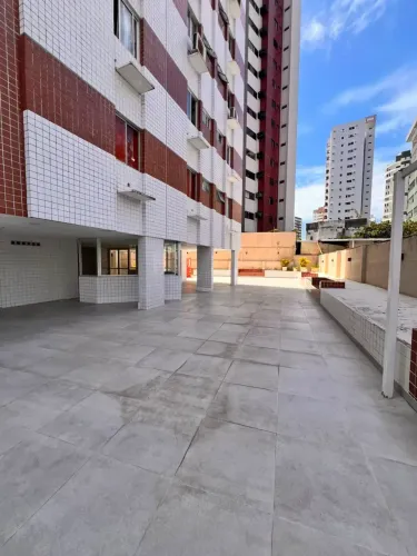 ALUGO APARTAMENTO DE 3 QUARTOS SEM MOBILIA EM BOA VIAGEM COM EXCELENTE LOCALIZAÇÃO