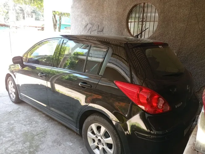 Nissan Tiida S 1.8/1.8 Flex 16V Mec. 2008
