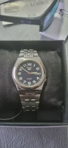Seiko 5 automático