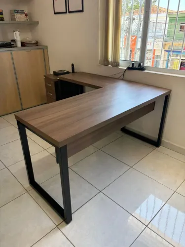Mesa Para Escritório 1,50x1,50