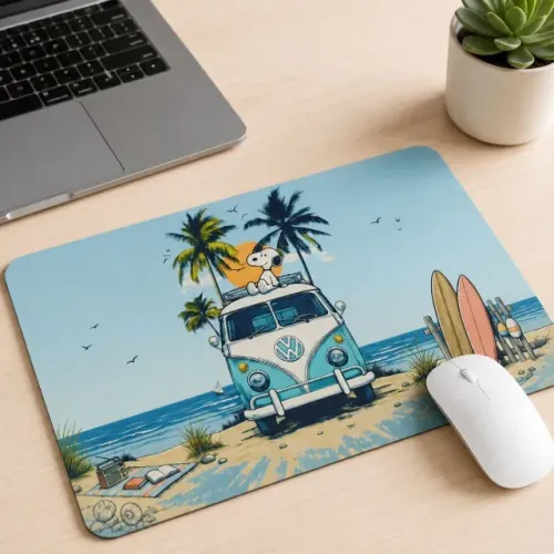 Mouse Pad Personalizado Snoopy Praia Kombi Retrô - Base Antiderrapante | Fofo, Criativo