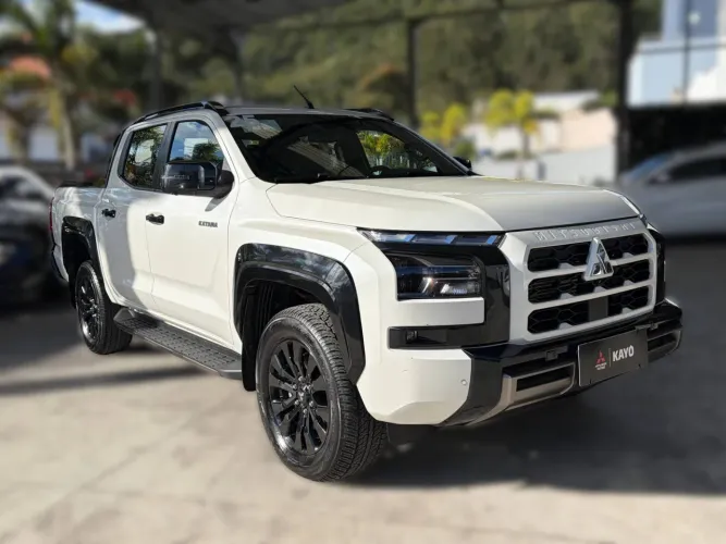Mitsubishi TRITON Katana 2.4 CD 4X4 TB Diesel Aut. 2026