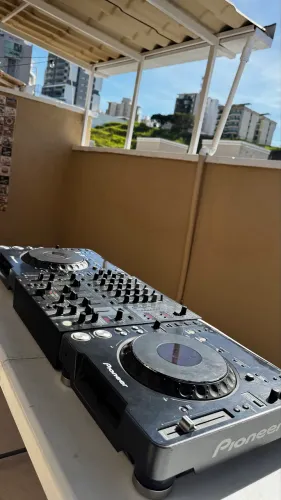 CDJ 1000 mk3 + mixer 
