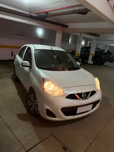 Nissan March 1.0 12V Flexstart 5P 2017
