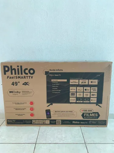 SMART TV PHILCO 49 4K UHD ROKU TV.