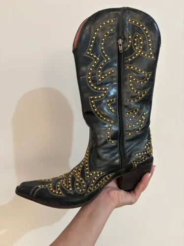 Bota country