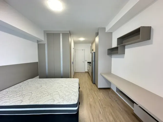 Studio mobiliado para locação com 30m2 (1 vaga de garagem) Pinheiros - São Paulo/SP