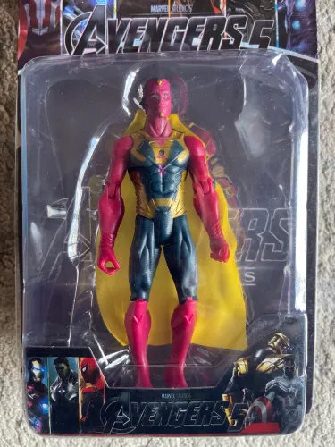 Boneco marvel