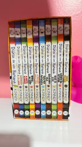 Box livros diario de um banana vol 1 ao 10