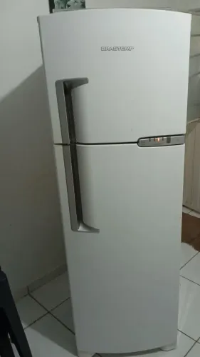 vende-se Geladeira Brastemp