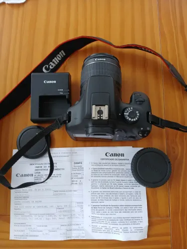 Canon EOS Rebel T100 + Lente Canon EF-S 18-55mm III - Excelente Estado