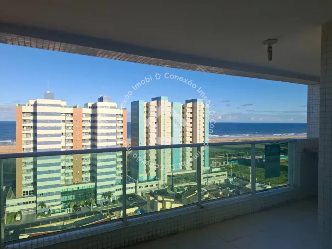 Apartamento à Venda no Condomínio Brisa Marina no bairro Atalaia com 3 Quartos e vista hid