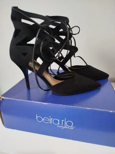 Sapato de salto Beira Rio 37