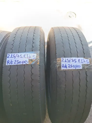 215/75 R 17.5 - Usados Originais - LingLong ( Aceito cartões - Leia a Descrição )