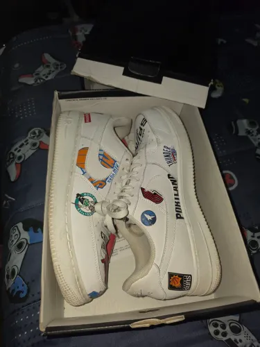 Nike Air Force Supreme x NBA