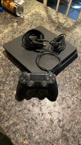 Ps4 slim 1tb