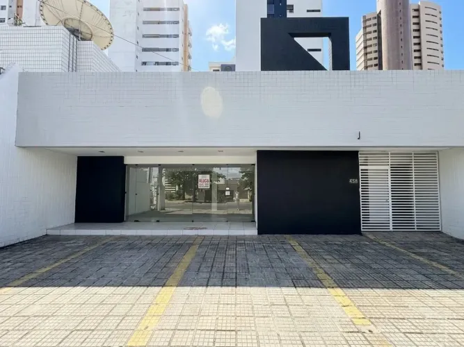 Prédio Comercial na Romualdo Galvão