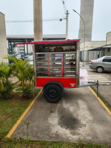 TRUCK MULTIFUNCIONAL À VENDA R$13.600