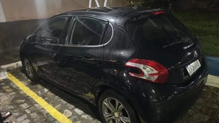 Peugeot 208 Griffe 1.6 Flex 16V 5P Aut. 2014