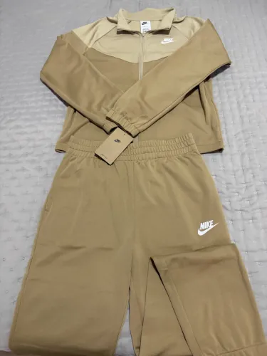 Conjunto agasalho Nike novo, menino/menina, tamanho G infantil