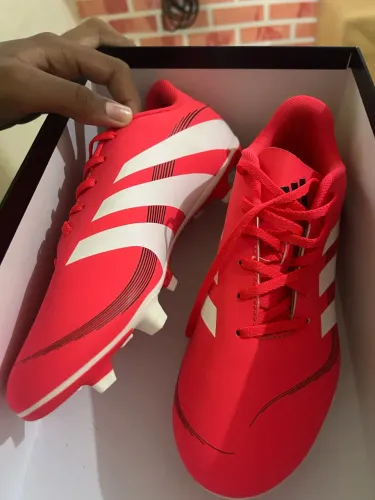 Chuteira da adidas original
